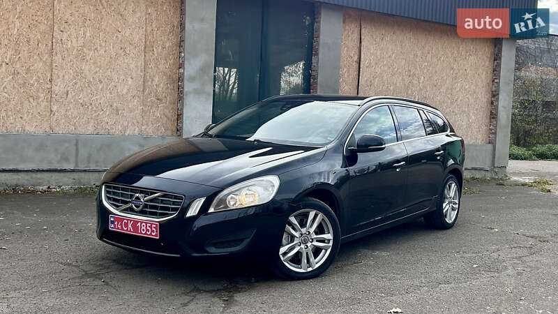 Універсал Volvo V60 2013 в Калуші