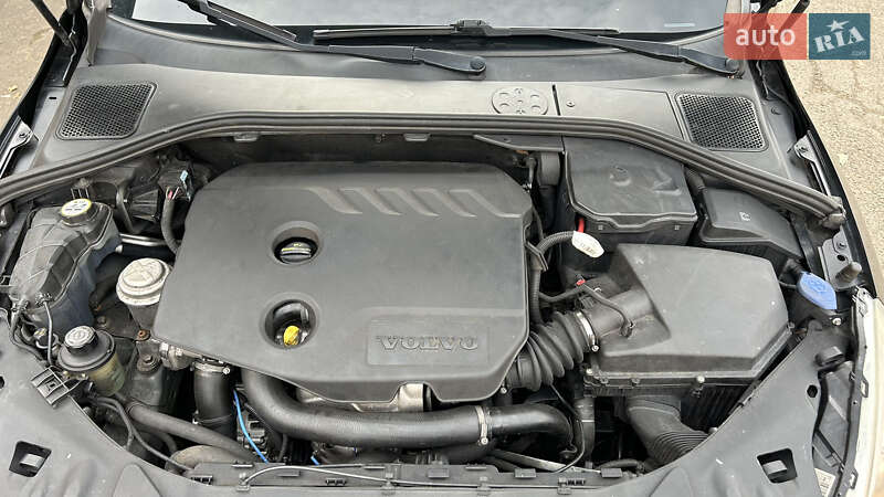 Універсал Volvo V60 2013 в Калуші