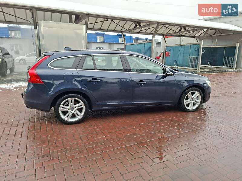 Универсал Volvo V60 2014 в Ровно фото 7 Универсал Volvo V60 2014 в Ровно