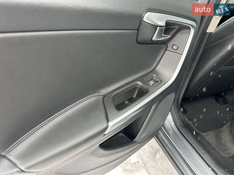 Универсал Volvo V60 2016 в Стрые