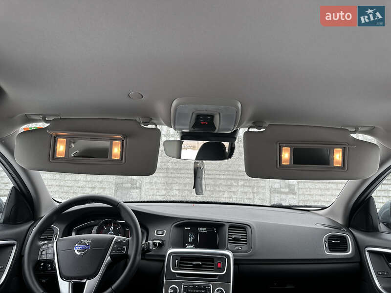Универсал Volvo V60 2016 в Стрые