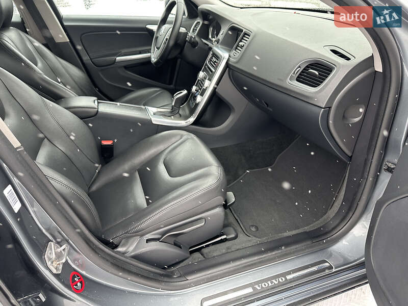 Универсал Volvo V60 2016 в Стрые