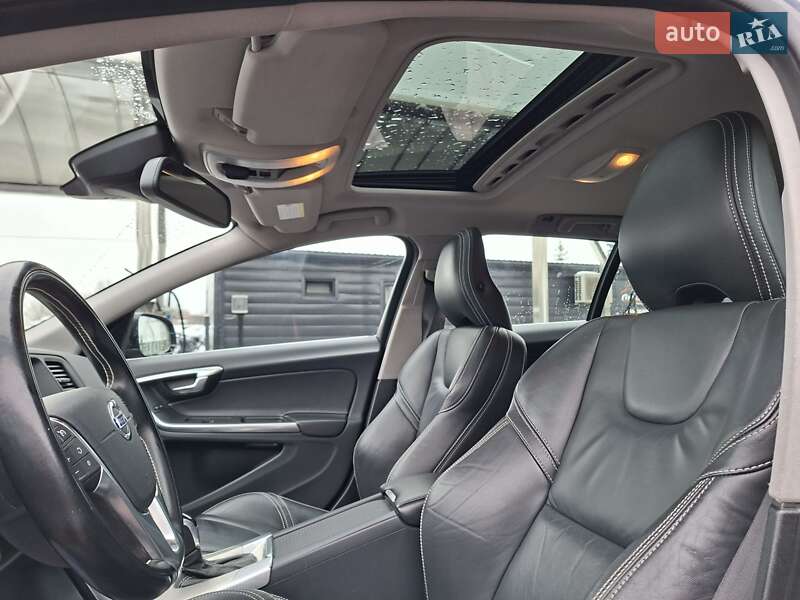 Универсал Volvo V60 2014 в Ровно фото 34 Универсал Volvo V60 2014 в Ровно