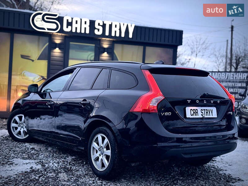 Універсал Volvo V60 2011 в Стрию