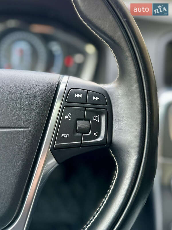 Универсал Volvo V60 2014 в Киеве