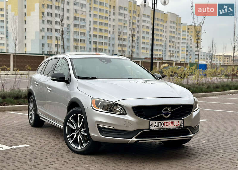 Volvo V60 2017