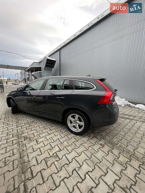Універсал Volvo V60 2011 в Стрию