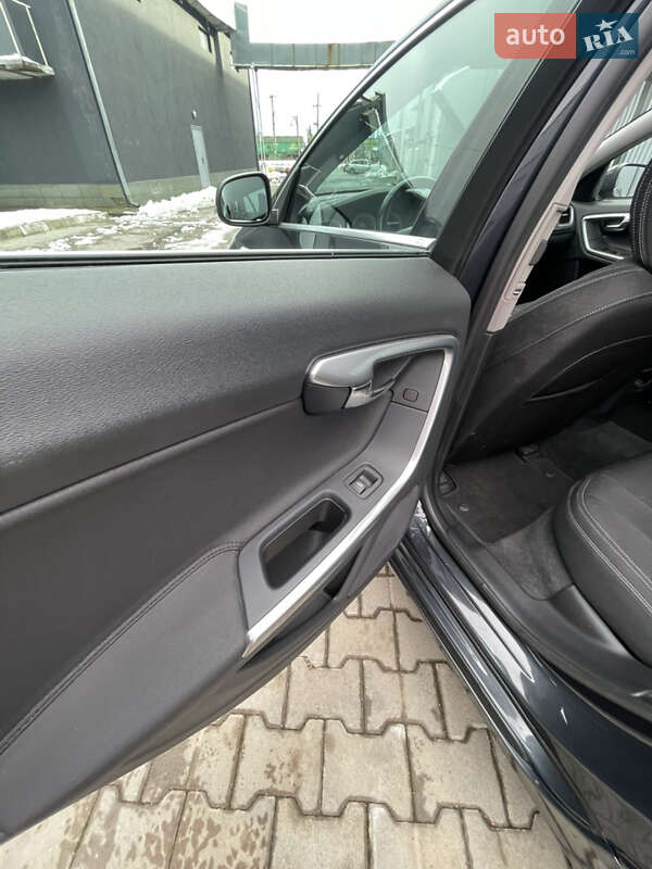 Універсал Volvo V60 2011 в Стрию