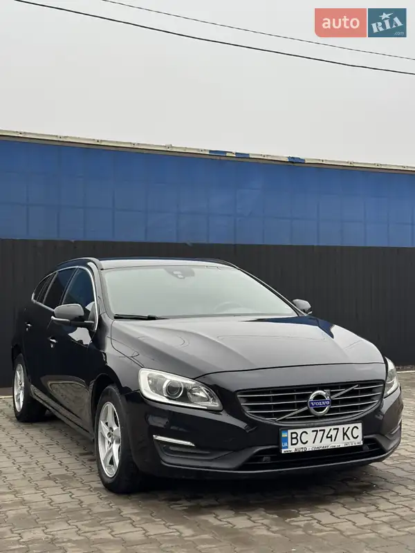 Volvo V60 2015