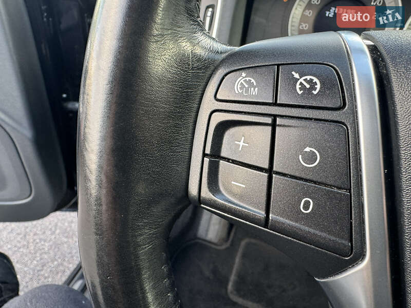 Універсал Volvo V60 2011 в Києві фото 41 Універсал Volvo V60 2011 в Києві