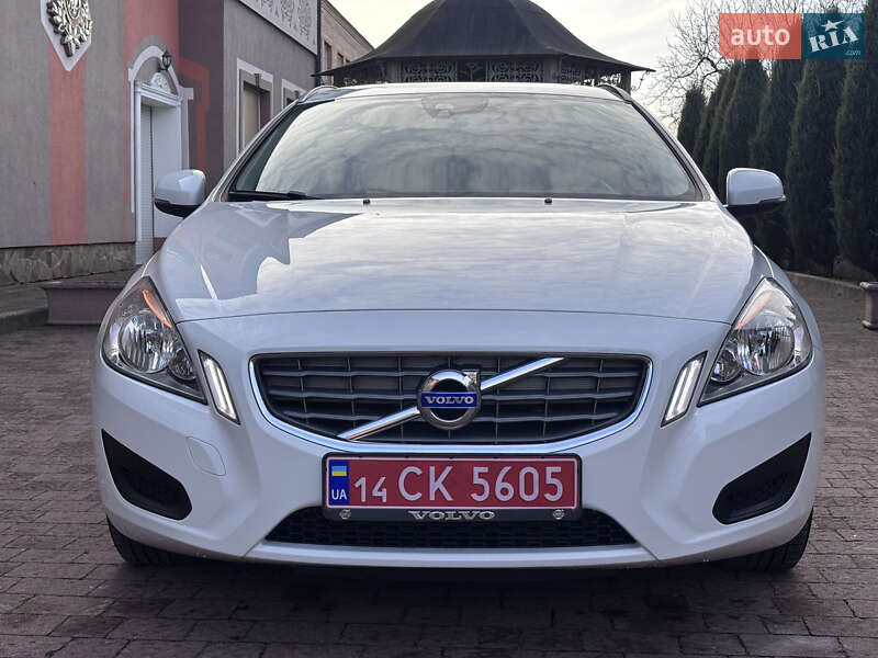 Универсал Volvo V60 2013 в Стрые
