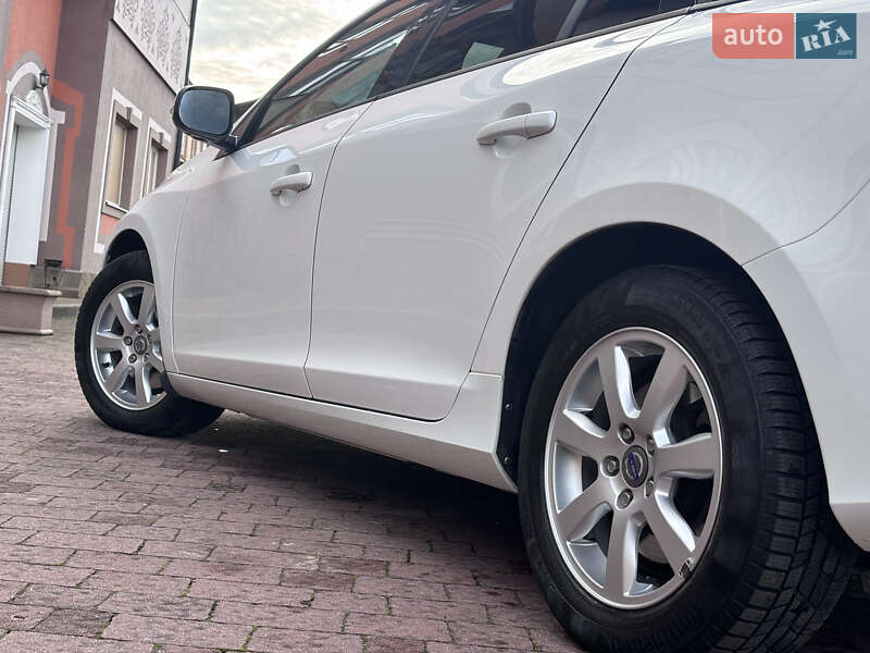 Универсал Volvo V60 2013 в Стрые