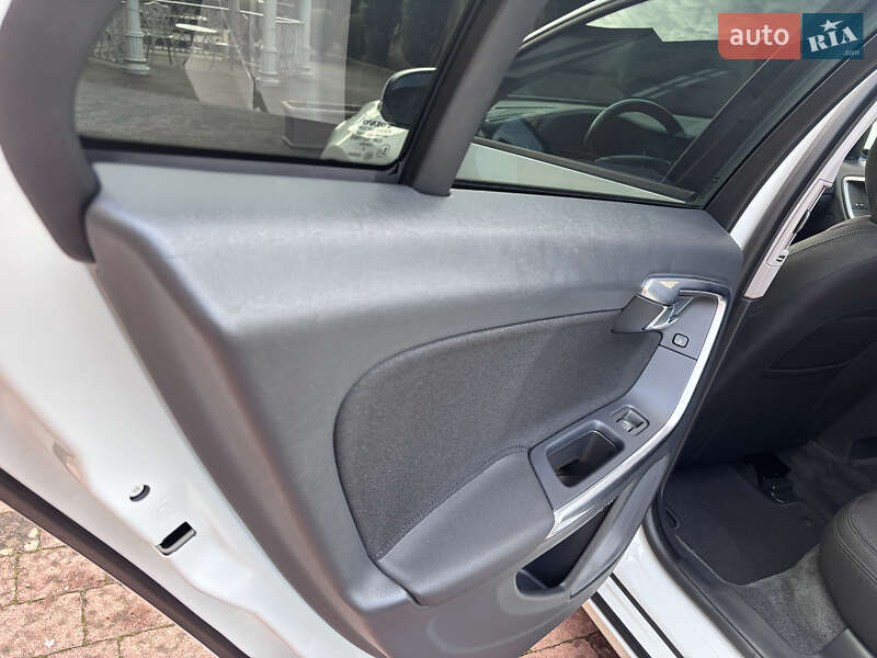 Универсал Volvo V60 2013 в Стрые