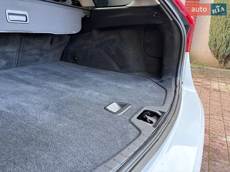 Универсал Volvo V60 2013 в Стрые