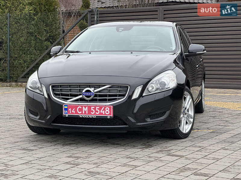 Универсал Volvo V60 2012 в Стрые фото 29 Универсал Volvo V60 2012 в Стрые