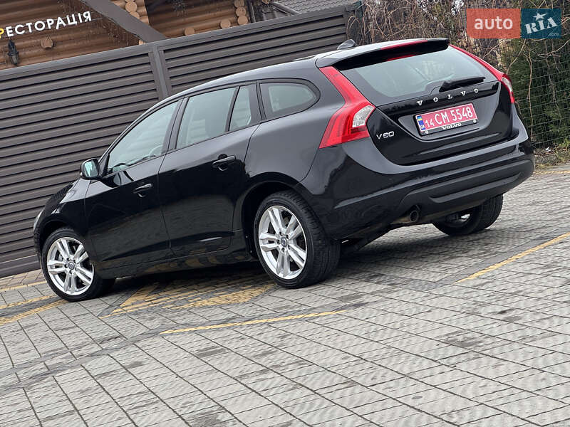 Универсал Volvo V60 2012 в Стрые фото 70 Универсал Volvo V60 2012 в Стрые
