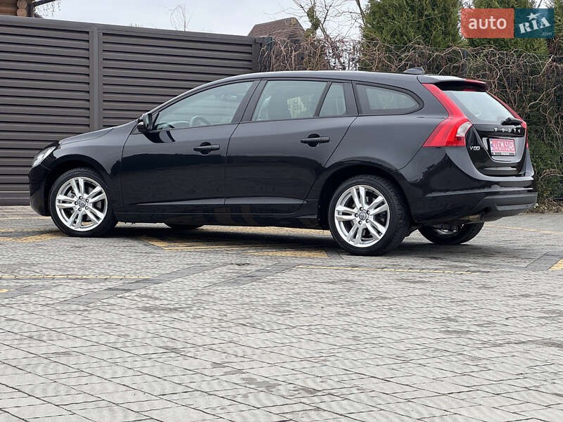 Универсал Volvo V60 2012 в Стрые фото 74 Универсал Volvo V60 2012 в Стрые
