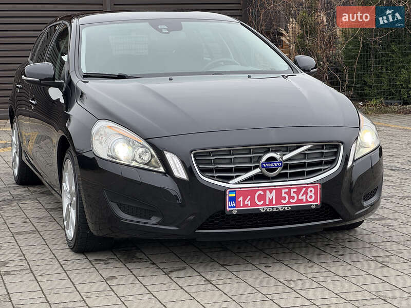 Универсал Volvo V60 2012 в Стрые фото 86 Универсал Volvo V60 2012 в Стрые
