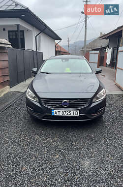 Універсал Volvo V60 2014 в Сваляві