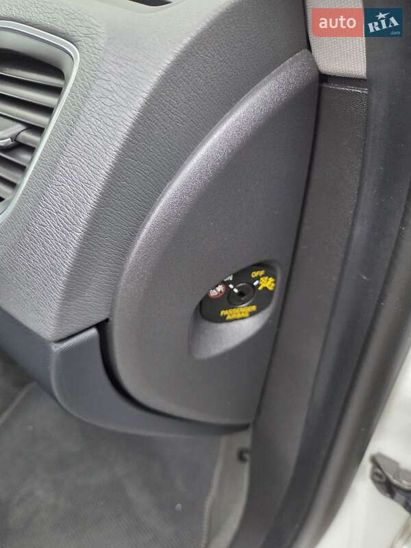 Универсал Volvo V60 2012 в Львове