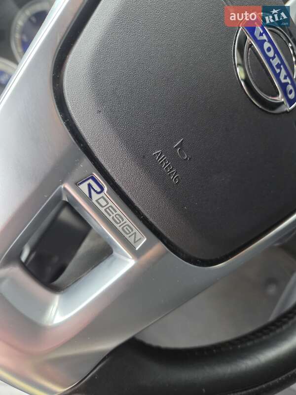 Универсал Volvo V60 2012 в Львове