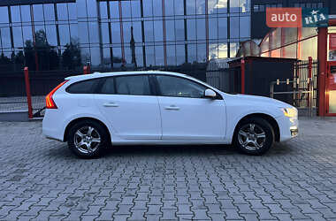 Універсал Volvo V60 2014 в Львові