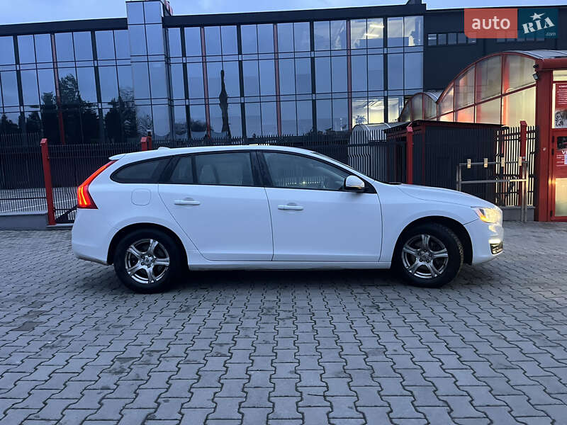 Універсал Volvo V60 2014 в Львові