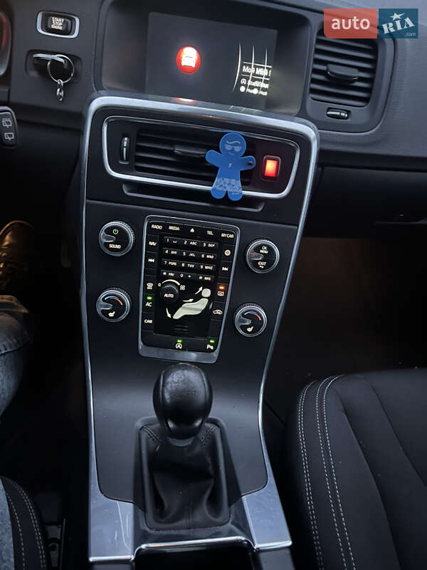 Універсал Volvo V60 2014 в Львові