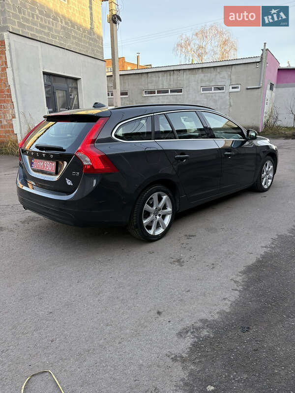 Универсал Volvo V60 2015 в Шептицькому
