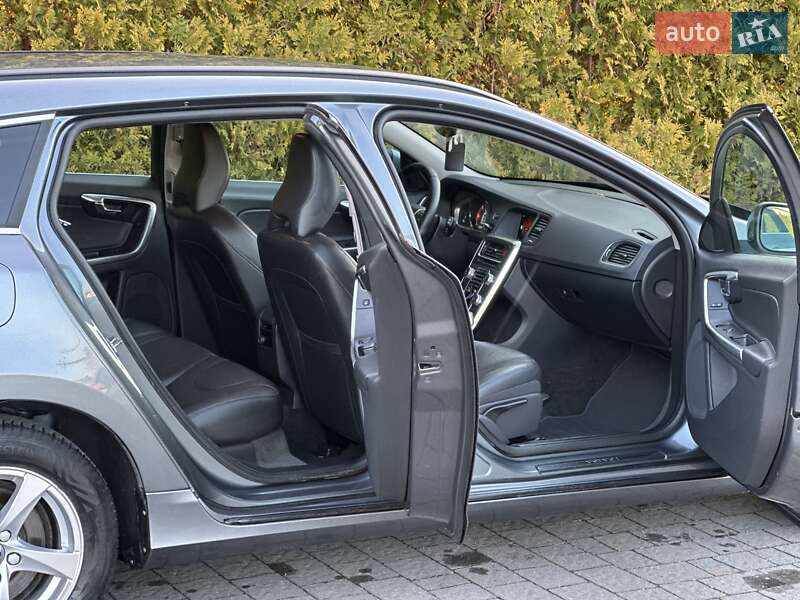 Універсал Volvo V60 2016 в Стрию