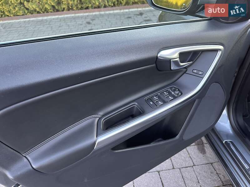 Універсал Volvo V60 2016 в Стрию