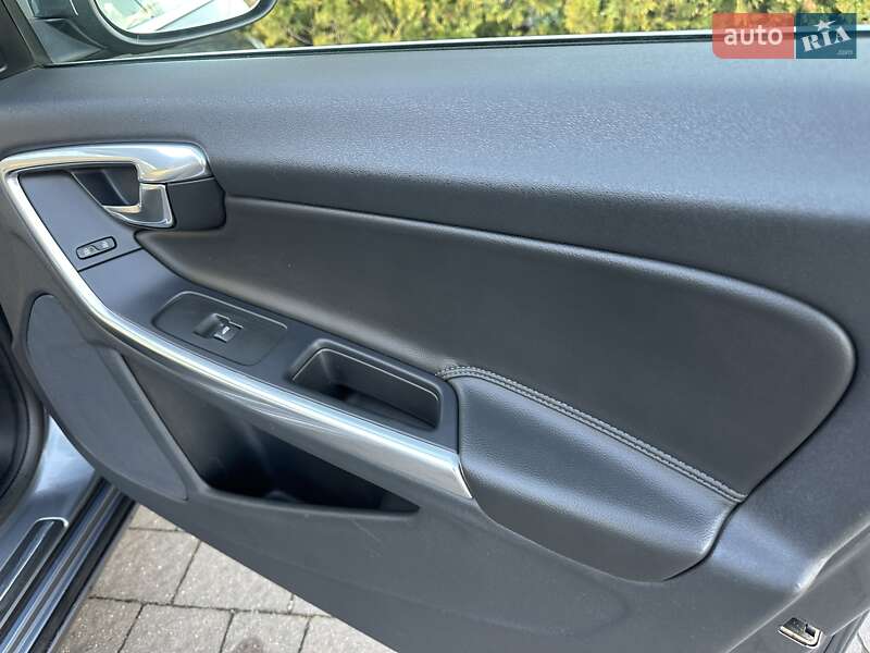 Універсал Volvo V60 2016 в Стрию