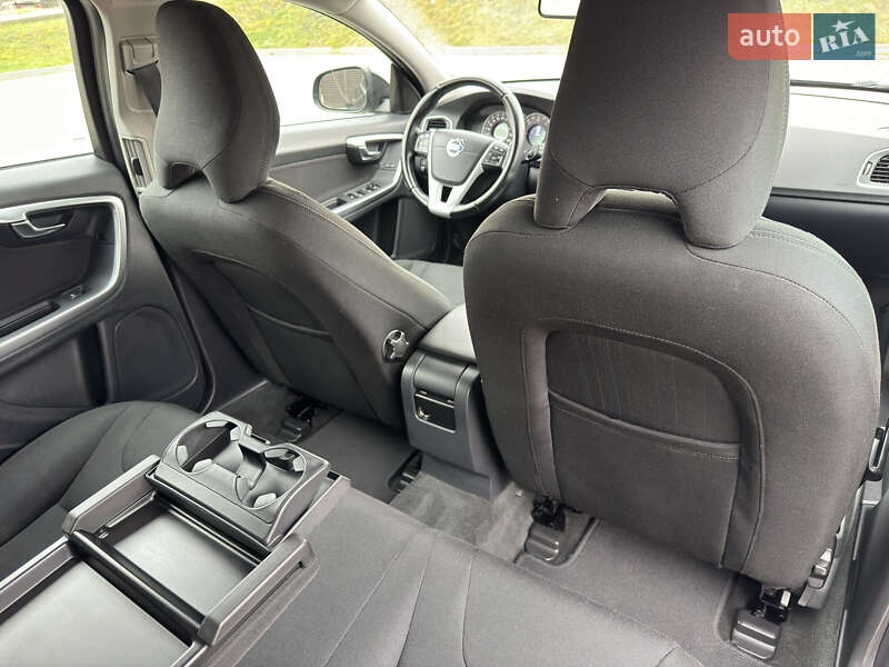 Универсал Volvo V60 2012 в Стрые