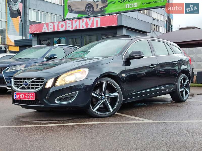 Volvo V60 2011