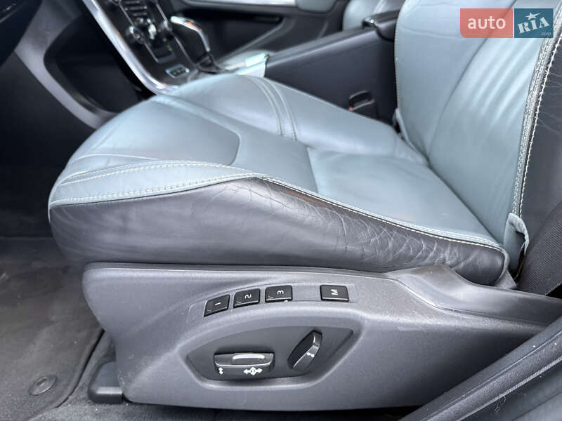 Універсал Volvo V60 2013 в Стрию