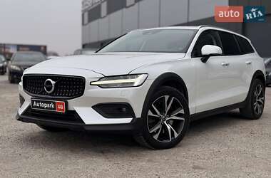 Универсал Volvo V60 2021 в Львове