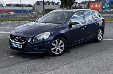 Универсал Volvo V60 2012 в Киеве