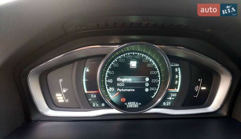 Універсал Volvo V60 2014 в Бродах