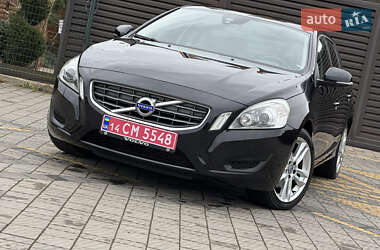 Універсал Volvo V60 2012 в Стрию