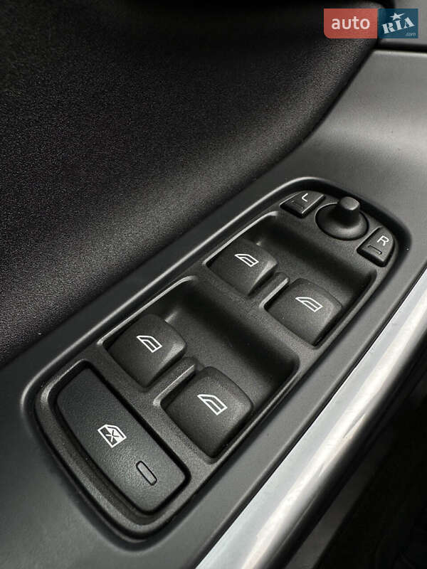 Универсал Volvo V60 2011 в Белогородке