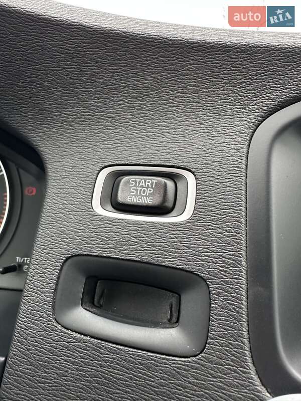 Универсал Volvo V60 2011 в Белогородке