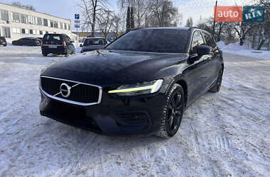 Универсал Volvo V60 2019 в Чернигове