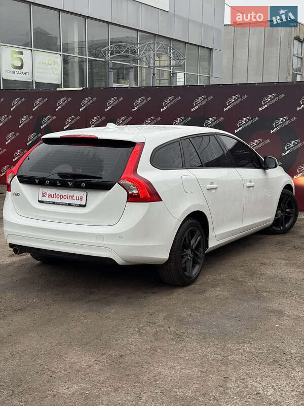 Универсал Volvo V60 2016 в Сумах фото 7 Универсал Volvo V60 2016 в Сумах