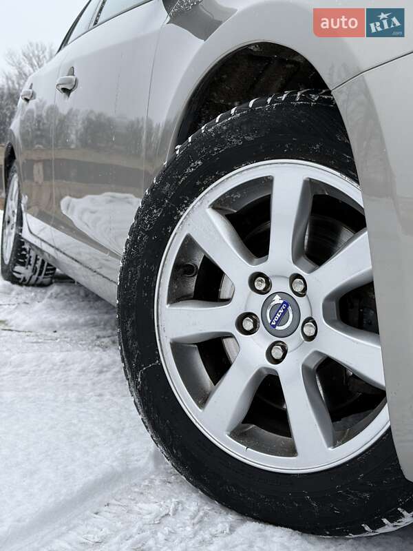 Универсал Volvo V60 2011 в Сумах фото 9 Универсал Volvo V60 2011 в Сумах
