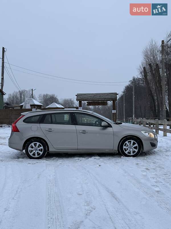 Универсал Volvo V60 2011 в Сумах фото 6 Универсал Volvo V60 2011 в Сумах