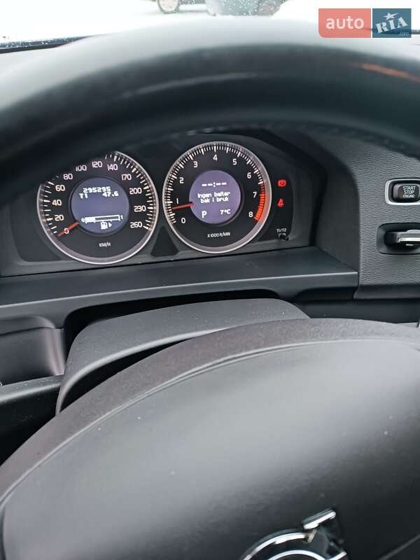 Универсал Volvo V60 2012 в Золочеве