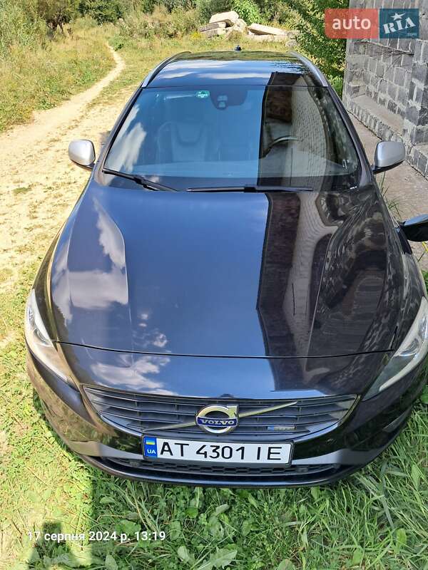 Универсал Volvo V60 2014 в Ивано-Франковске фото Универсал Volvo V60 2014 в Ивано-Франковске