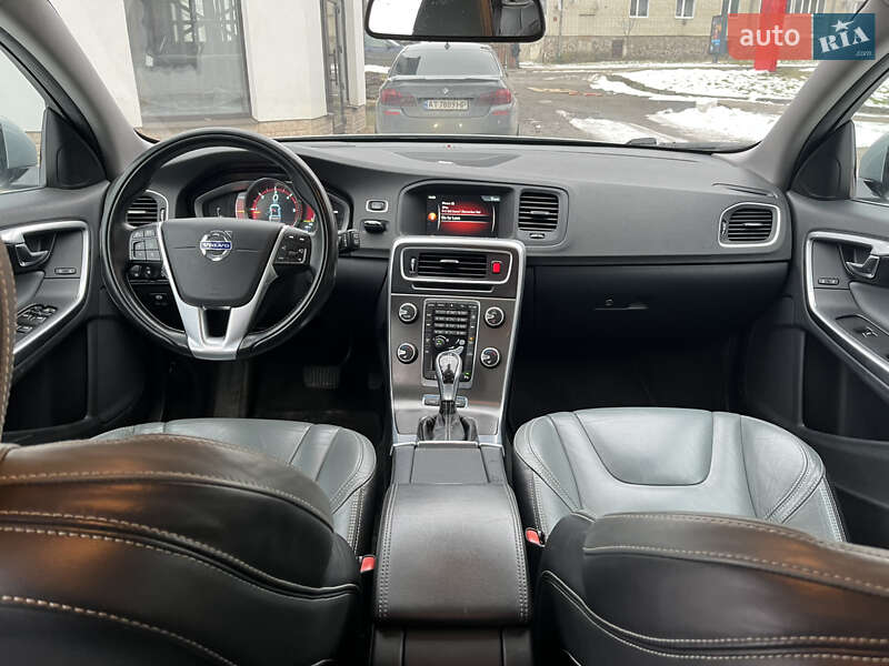 Универсал Volvo V60 2014 в Ивано-Франковске фото 20 Универсал Volvo V60 2014 в Ивано-Франковске