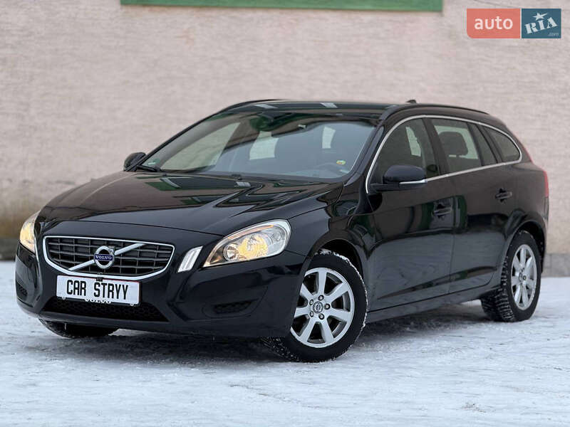 Універсал Volvo V60 2011 в Стрию
