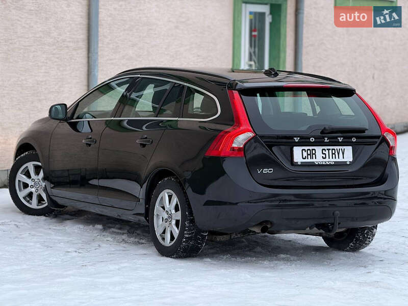 Універсал Volvo V60 2011 в Стрию